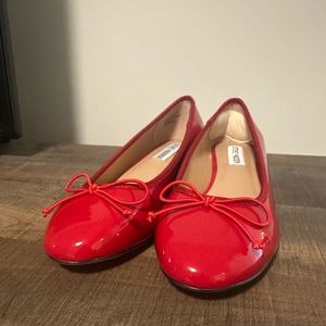 Red ballet flats